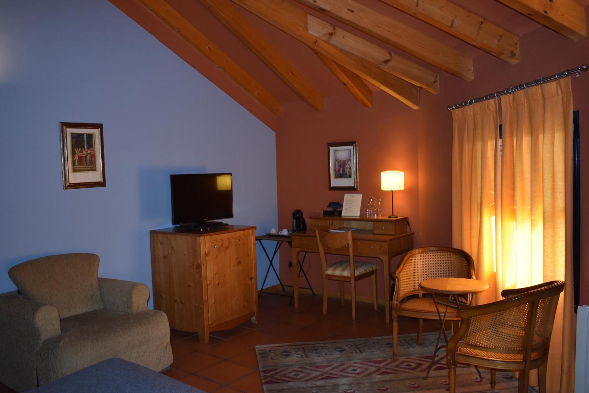 Hotel Sara De Ur La Cabrera Exteriör bild